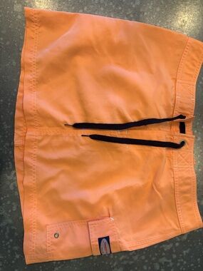 Vineyard Vines skirt